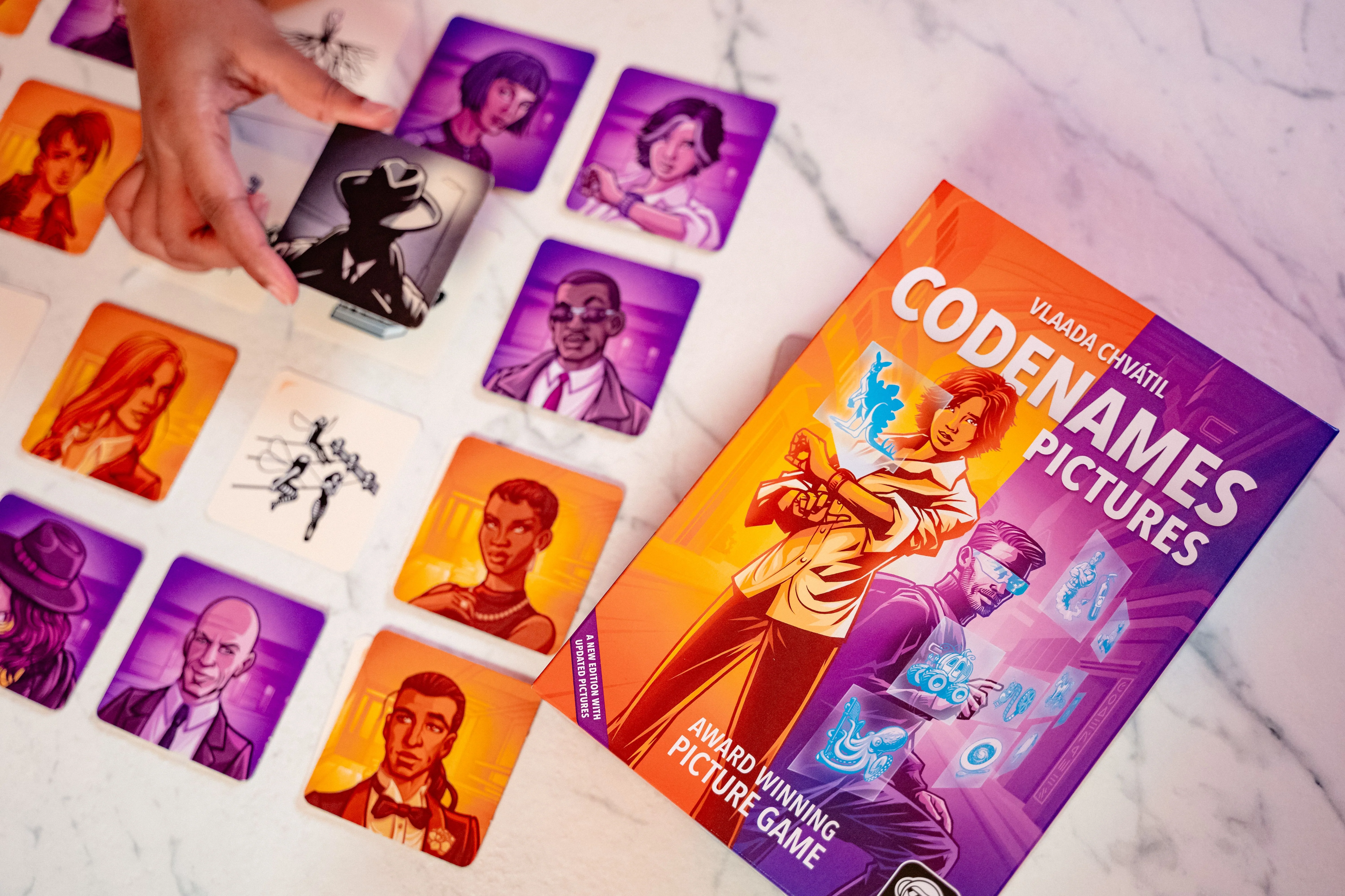 Codenames: Pictures - Second Edition (EN) - Image 2
