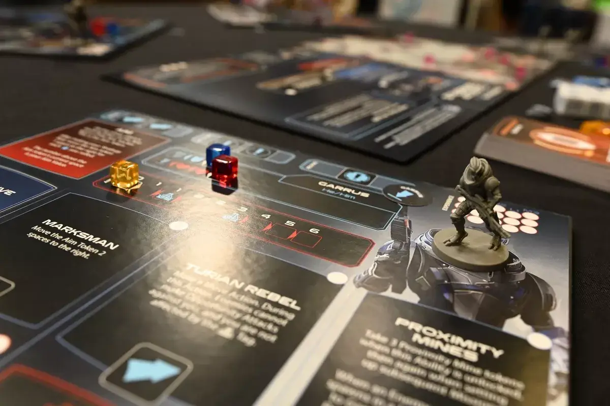 Mass Effect: The Board Game β Priority: Hagalaz (EN) - Image 9
